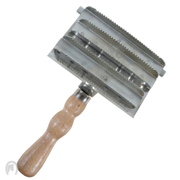 Borstiq Farm Metalstrigle