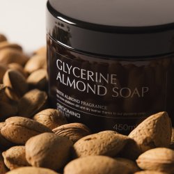Kentucky Grooming Deluxe Almond Glycerin S�be 450ml