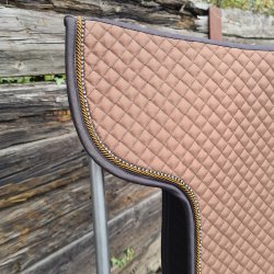 EQuest Islnder Underlag Nougat m. Sten