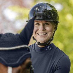 Swing Ridehjelm H24 Lady Glossy Sort