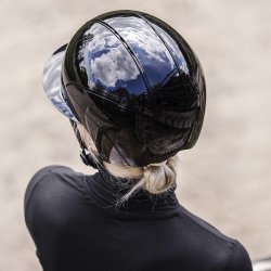 Swing Ridehjelm H24 Lady Glossy Sort