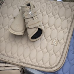 Eskadron Classic Sport 26 Softshell Jewel Underlag Sierra