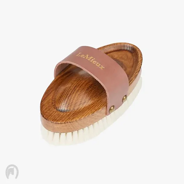 LeMieux Artisan Soft Brste m. Gedehr Brun