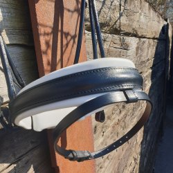 OS Mnchen Feelgood Sort/Hvid str 2 (Full) Rivoli crystal